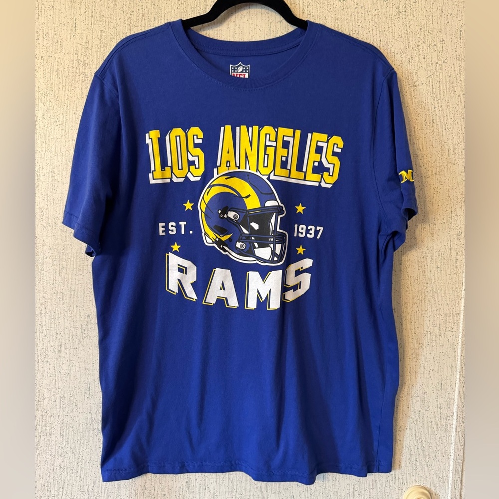 NFL Officially Licensed T-Shirt LA RAMS NWOT